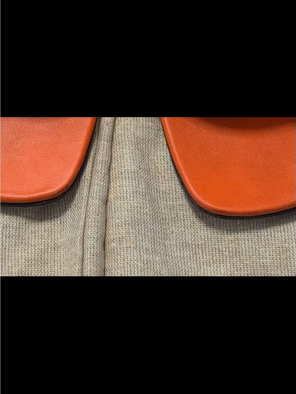 Gucci Slide Sandals with Interlocking G - Picture 8 of 8